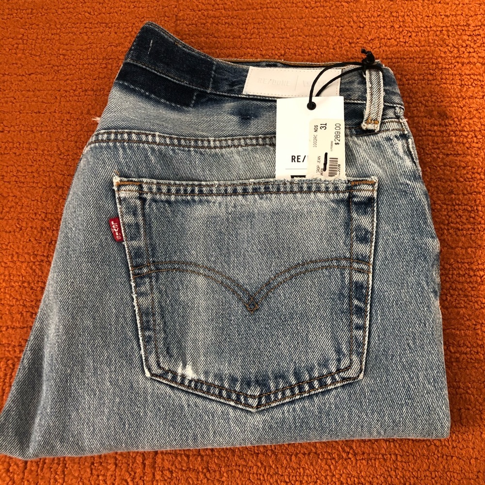 Levi’s RE / DONE relaxed crop with tag!